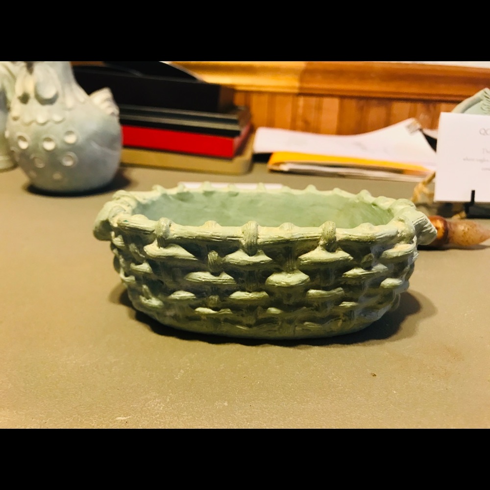 Small basket